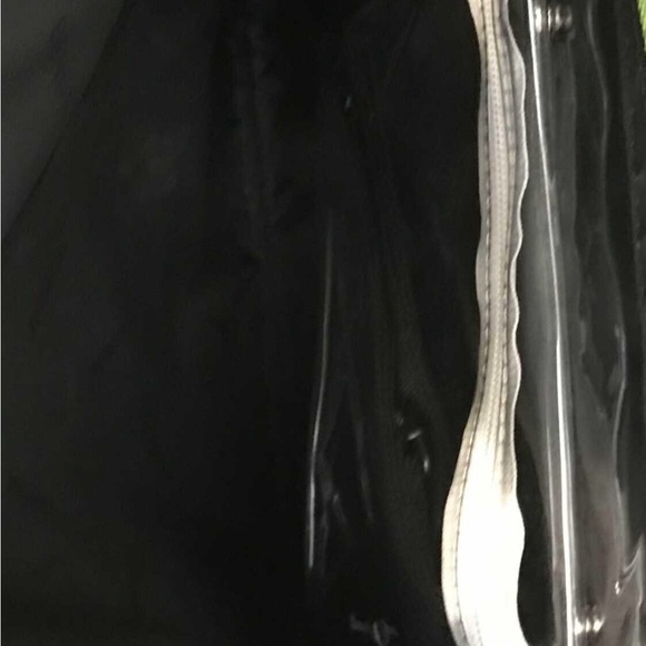 Nylon Bench brand tote - Picture 2 of 5